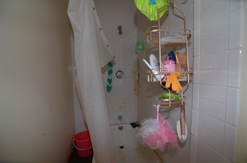 30 Copeland Street, Unit 3 Quincy, MA 02169 - Photo 8 of 17