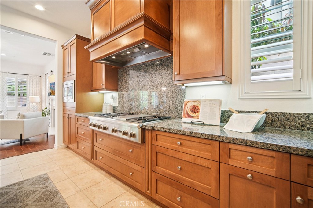 103 Prairie Rose Irvine, CA 92618 - Photo 14 of 51