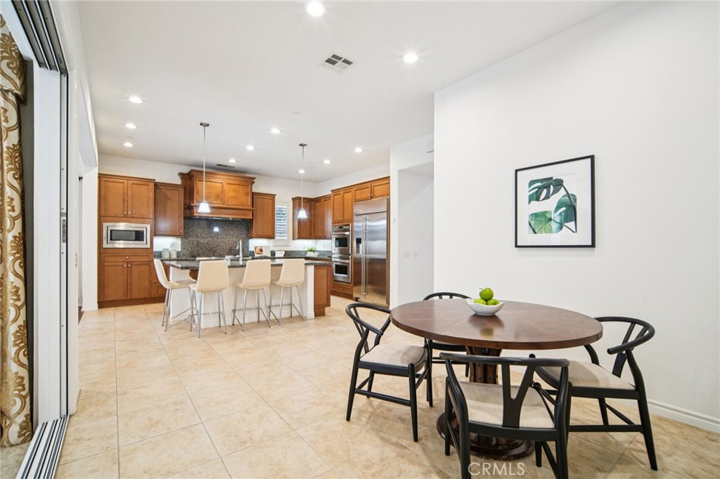 103 Prairie Rose Irvine, CA 92618 - Photo 7 of 51
