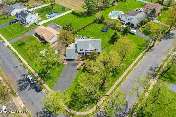 $699,900 | 2 Wickham Lane, East Windsor, NJ 08520