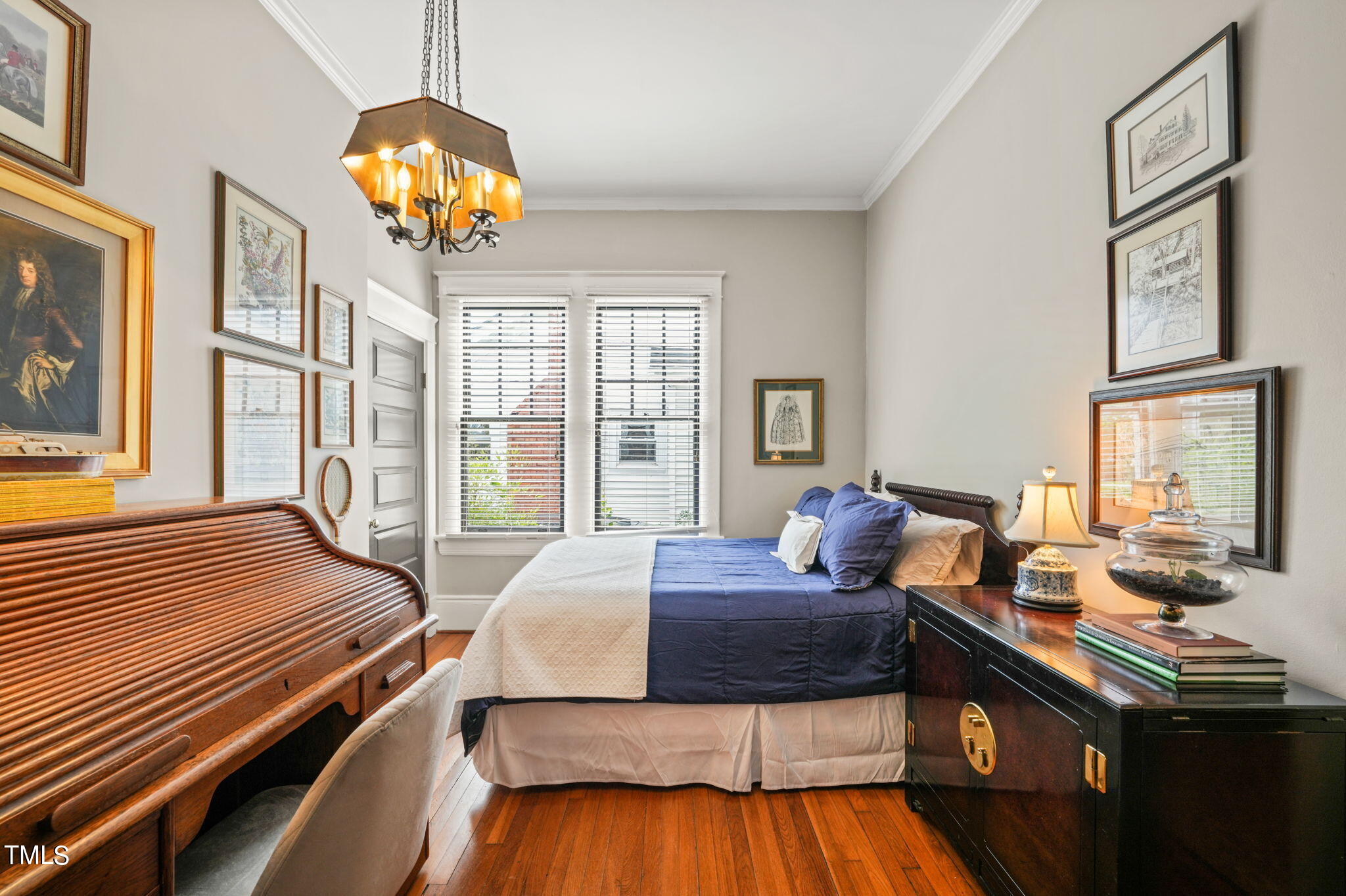 608 East Franklin Street Raleigh, NC 27604 - Photo 18 of 51 19-web-or-mls-DSC02415