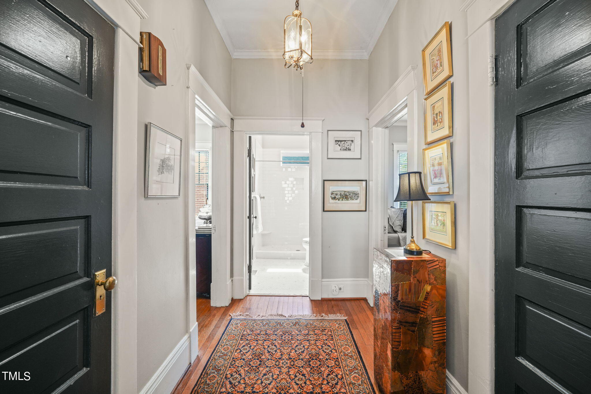 608 East Franklin Street Raleigh, NC 27604 - Photo 20 of 51 21-web-or-mls-DSC02430