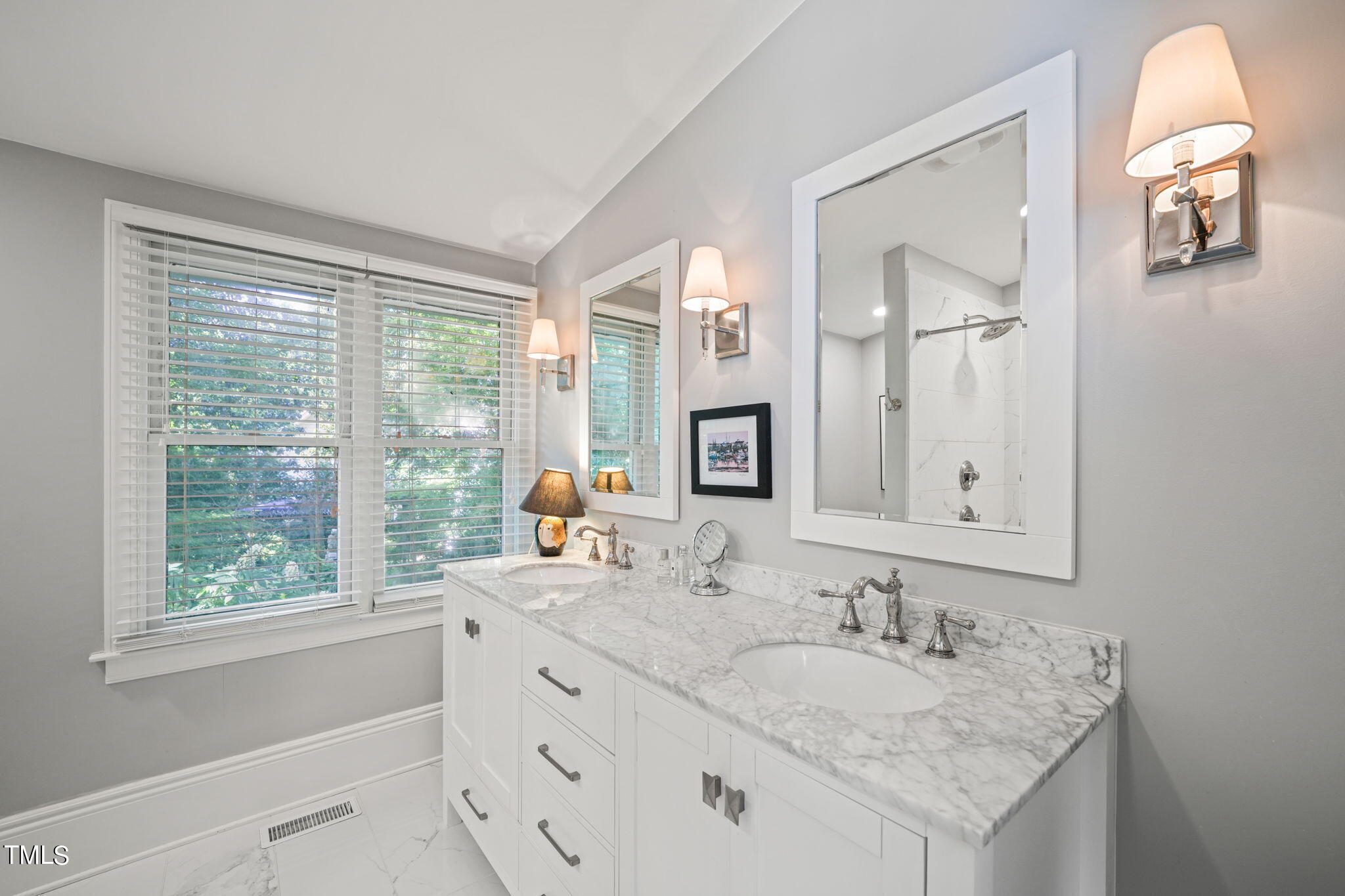608 East Franklin Street Raleigh, NC 27604 - Photo 26 of 51 27-web-or-mls-DSC02460
