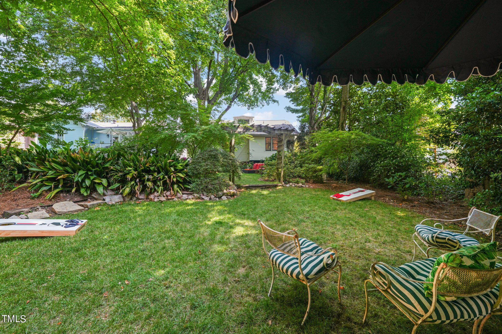 608 East Franklin Street Raleigh, NC 27604 - Photo 44 of 51 44-web-or-mls-DSC02602