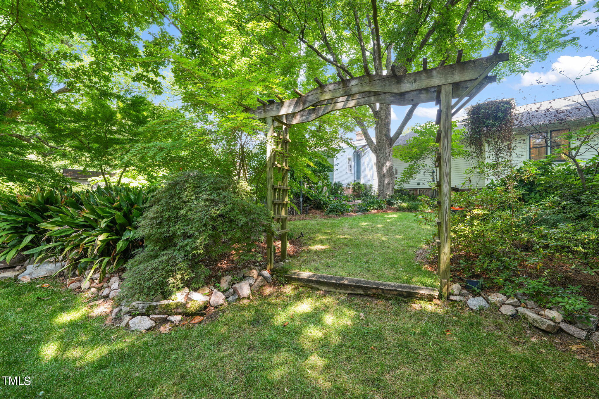 608 East Franklin Street Raleigh, NC 27604 - Photo 45 of 51 45-web-or-mls-DSC02613