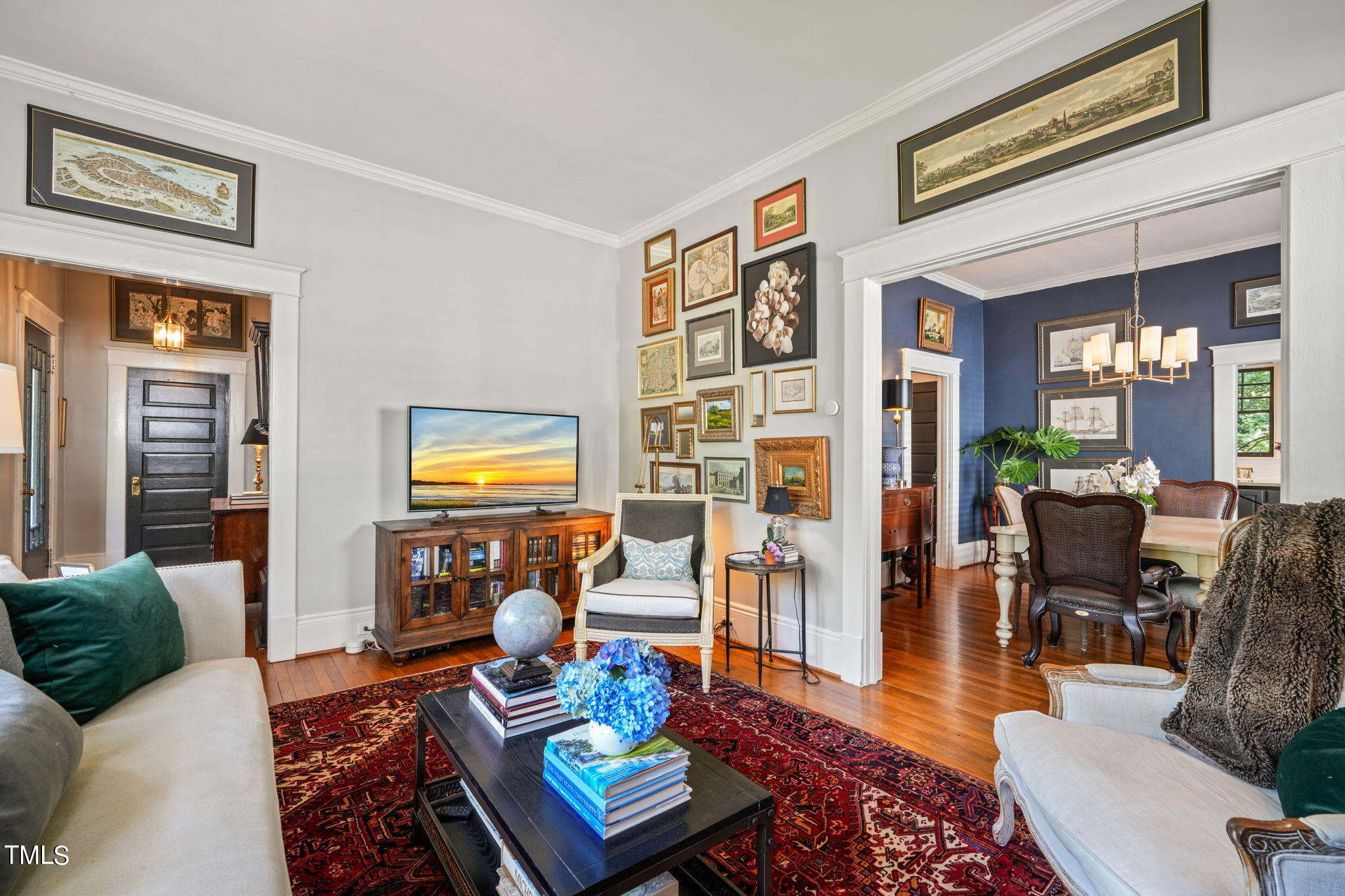 608 East Franklin Street Raleigh, NC 27604 - Photo 8 of 51 9-web-or-mls-DSC02355