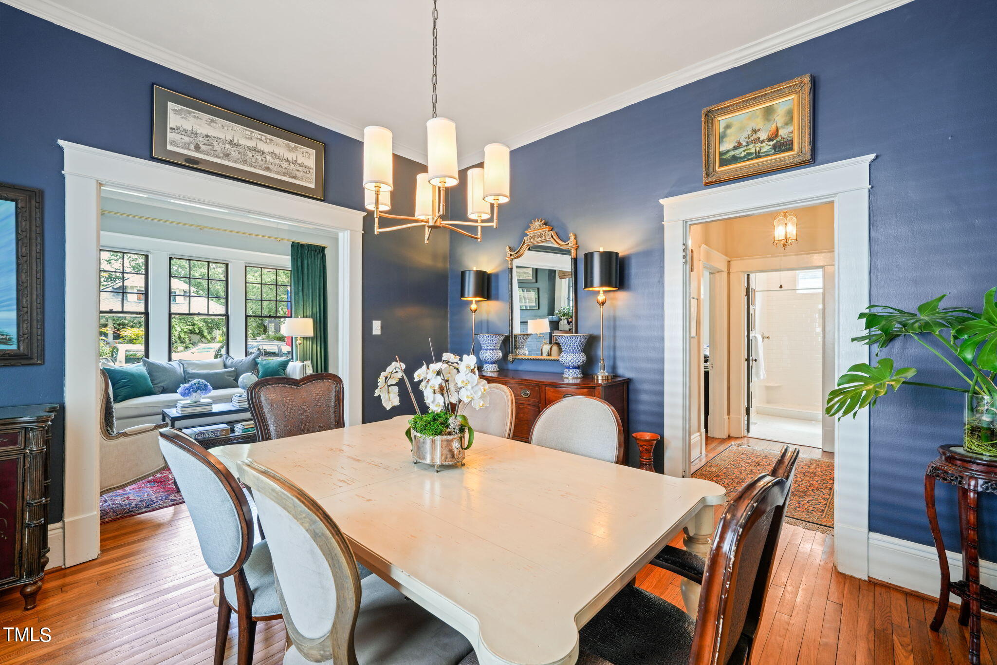 608 East Franklin Street Raleigh, NC 27604 - Photo 9 of 51 10-web-or-mls-DSC02365