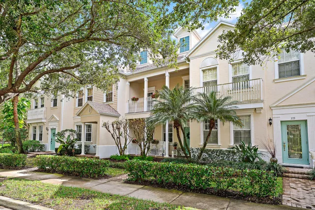 $495,000 | 315 East Bay Cedar Circle, Jupiter, FL 33458