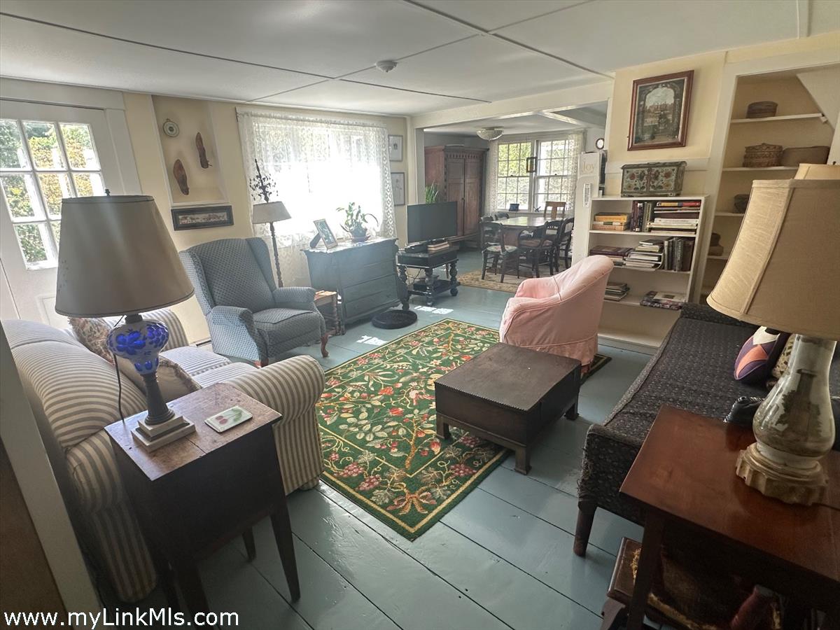 651 State Road West Tisbury, MA 02568 - Photo 17 of 48
