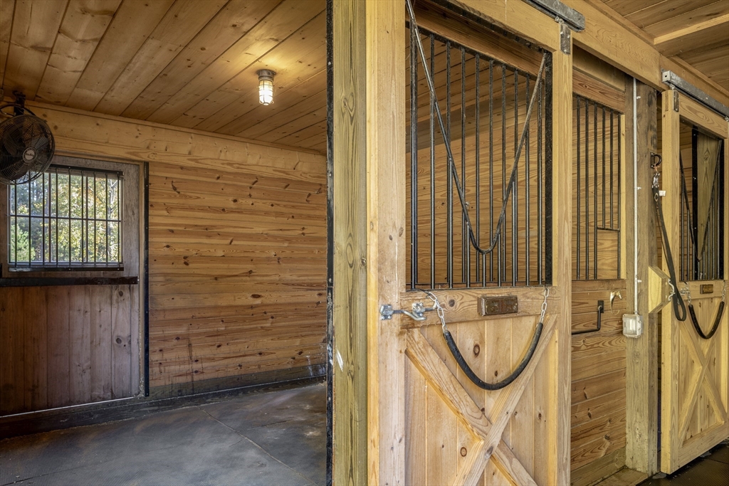 98 Valley Road Boxford, MA 01921 - Photo 31 of 40