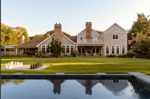 61 Skimhampton Road, East Hampton, NY 11937