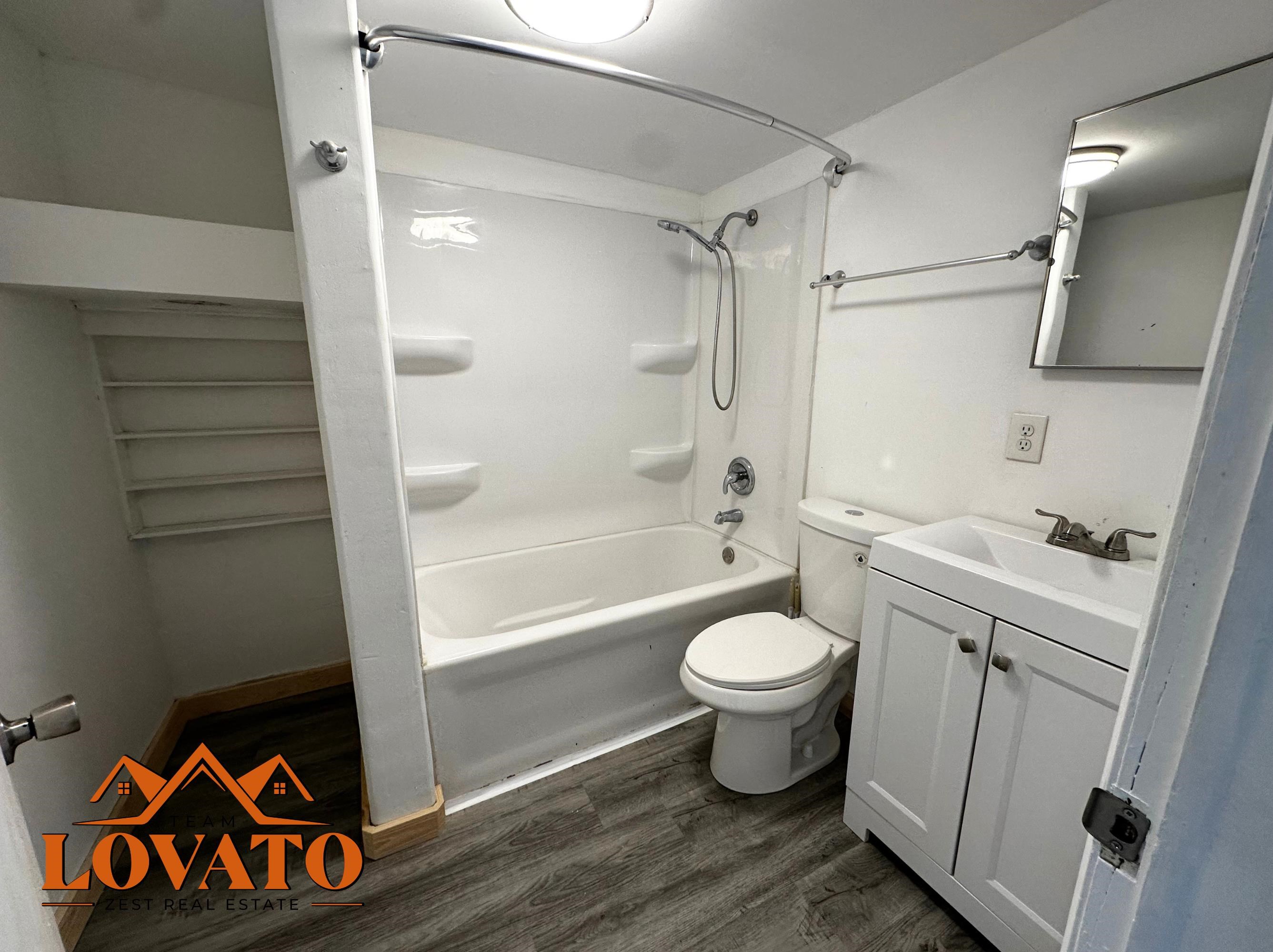 952 South Jackson Street Casper, WY 82601 - Photo 5 of 16