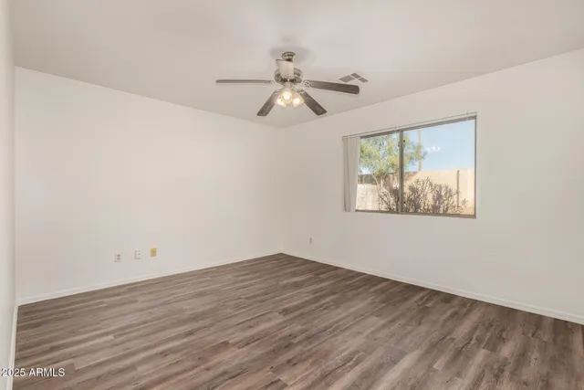 $1,895 | 15928 West Smokey Drive, Surprise, AZ 85374