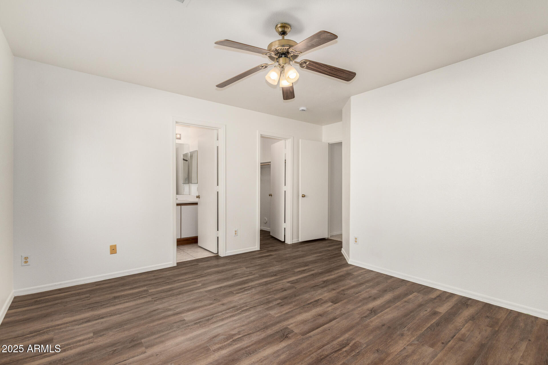 15928 West Smokey Drive Surprise, AZ 85374 - Photo 15 of 26 17 Smokey