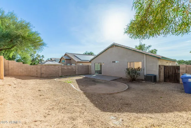 $1,895 | 15928 West Smokey Drive, Surprise, AZ 85374