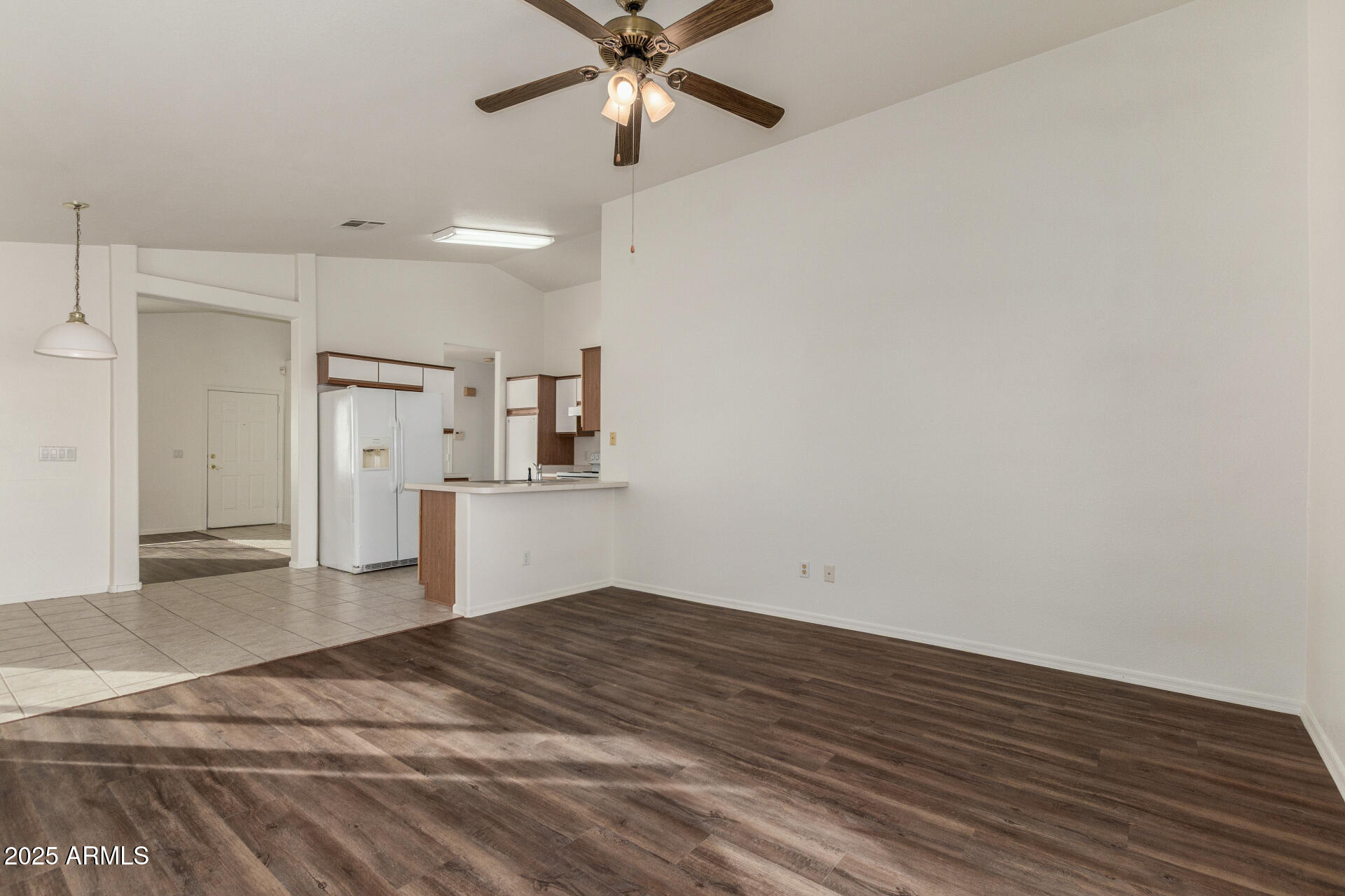 15928 West Smokey Drive Surprise, AZ 85374 - Photo 8 of 26 10 Smokey