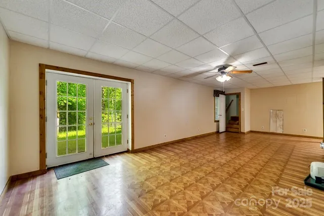 $395,000 | 910 Hannah Mountain Road, Otto, NC 28763