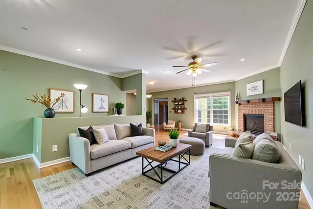 $395,000 | 910 Hannah Mountain Road, Otto, NC 28763