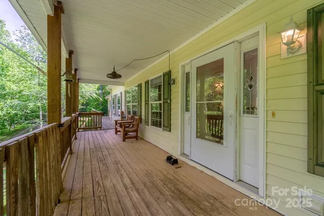 $395,000 | 910 Hannah Mountain Road, Otto, NC 28763