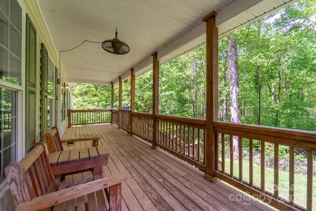 $395,000 | 910 Hannah Mountain Road, Otto, NC 28763