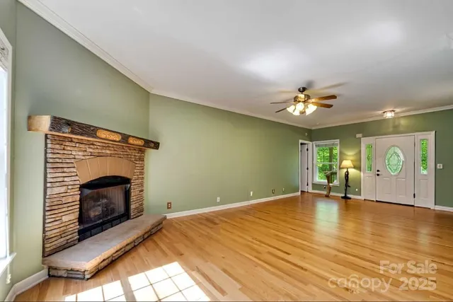 $395,000 | 910 Hannah Mountain Road, Otto, NC 28763