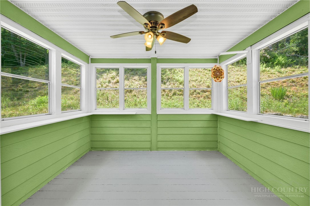 324 Hidden Spring Road West Jefferson, NC 28694 - Photo 32 of 38
