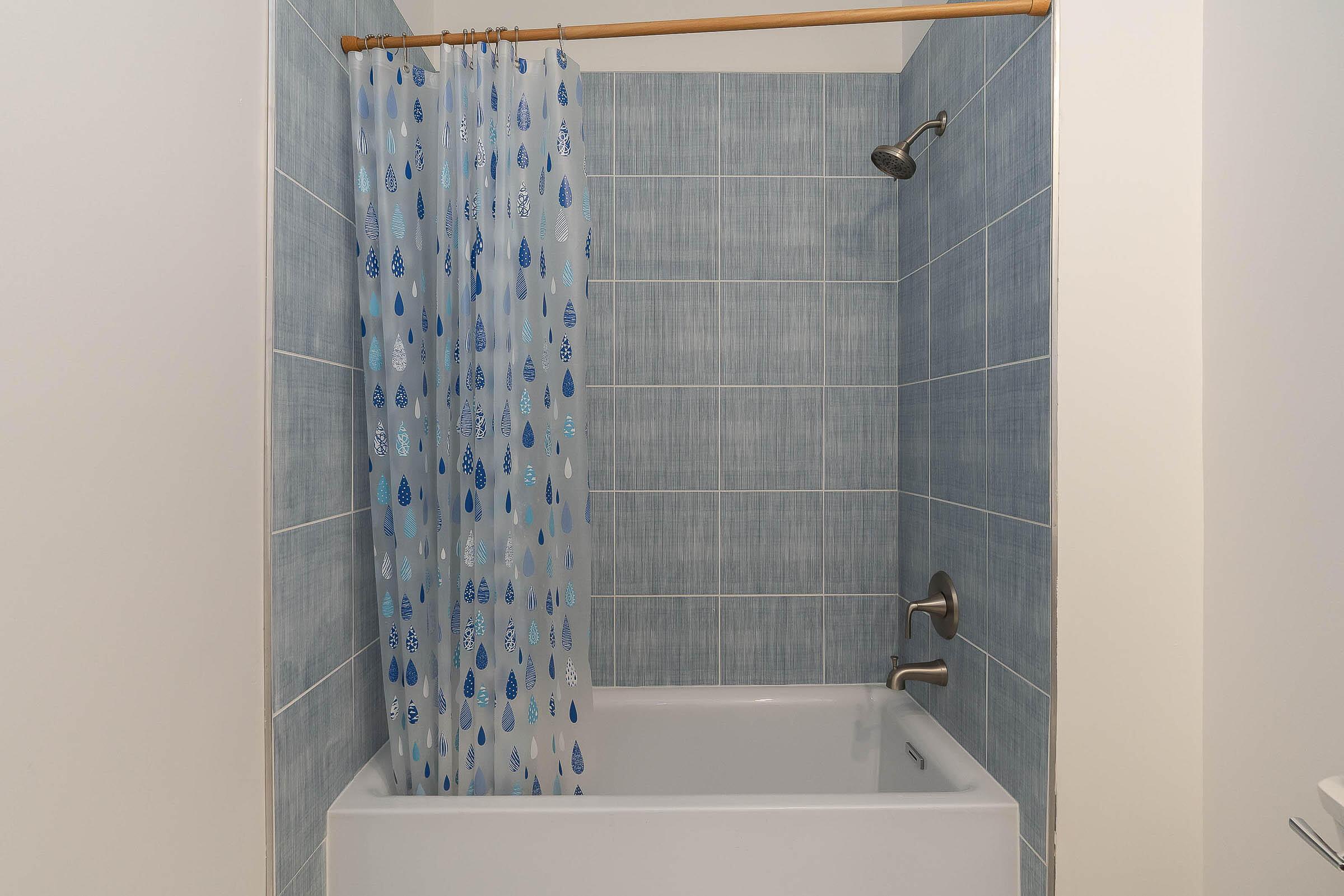 2245 Riverside Drive, Unit 206 Columbus, OH 43221 - Photo 17 of 32