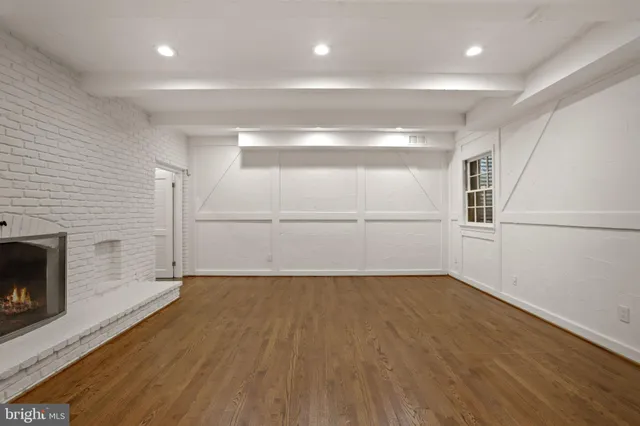 wooden floor in an empty room