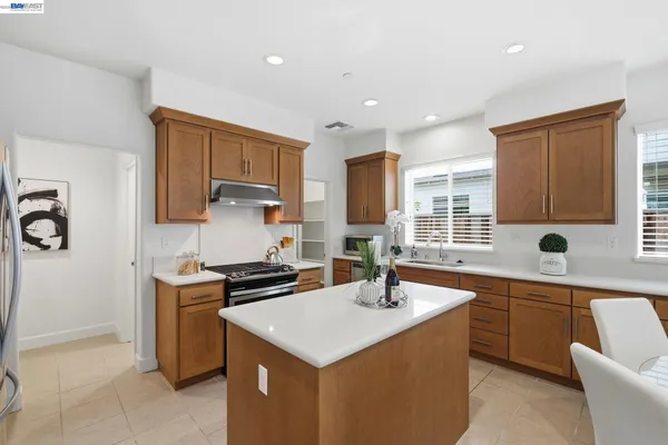 $1,348,000 | 8553 Schooner Way, Newark, CA 94560