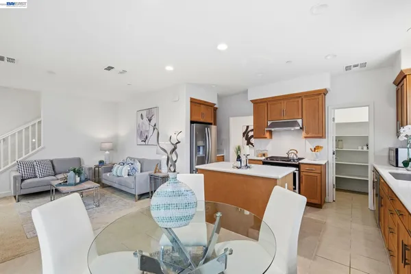 $1,348,000 | 8553 Schooner Way, Newark, CA 94560