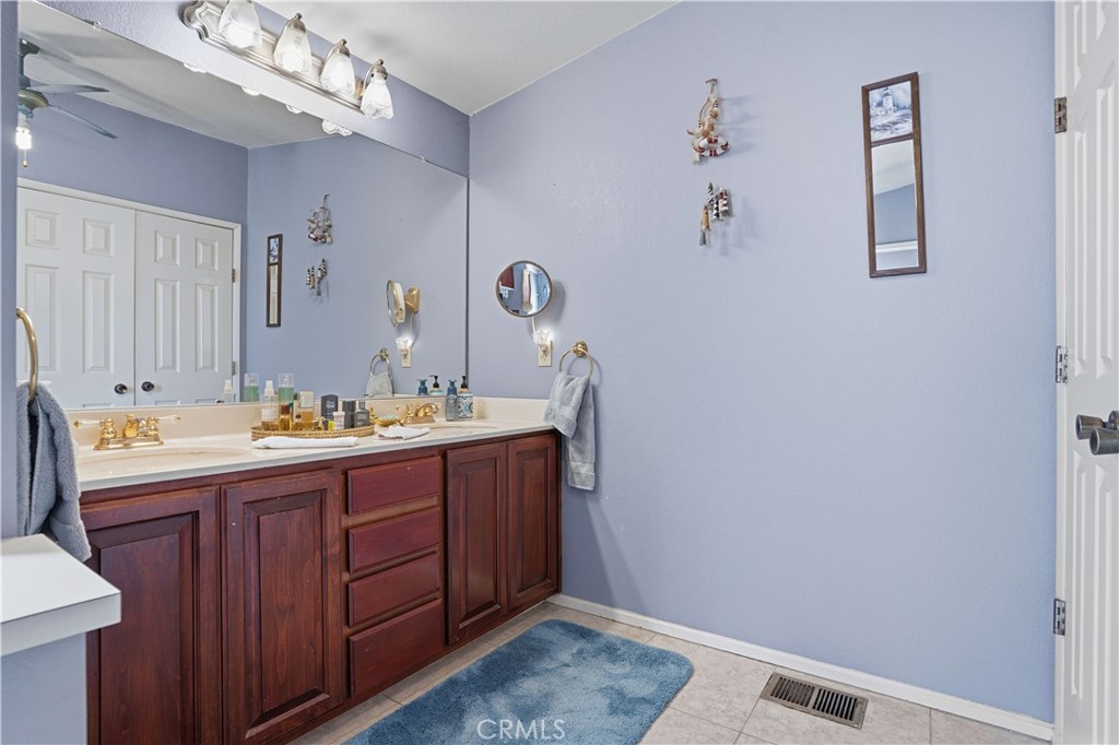 34261 The Farm Road Wildomar, CA 92595 - Photo 14 of 38