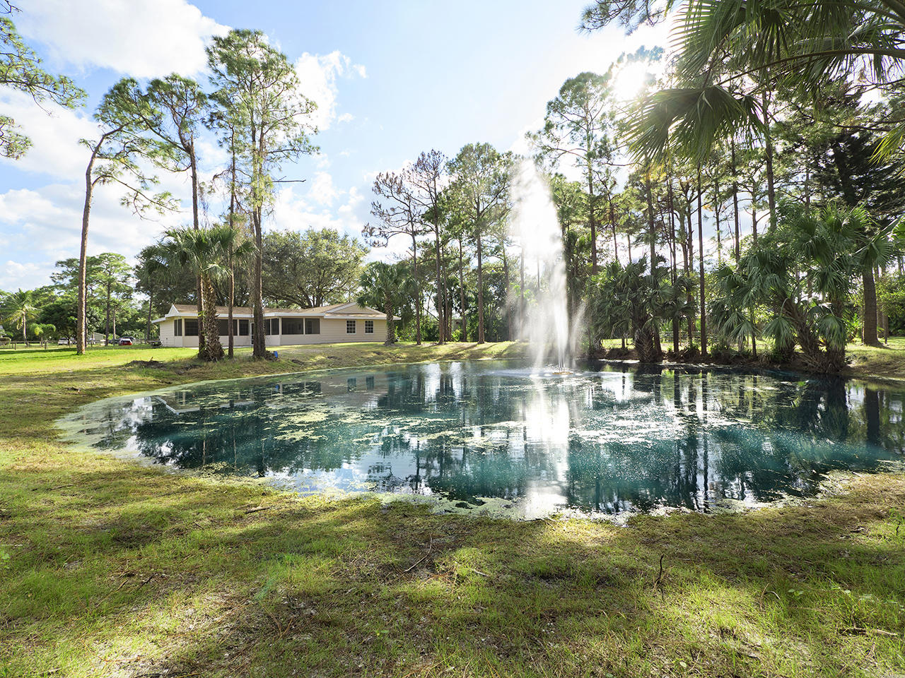 11717 165th Road North Jupiter, FL 33478 - Photo 13 of 13 Pond