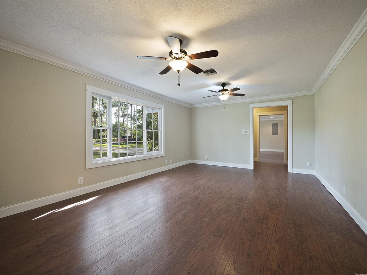 11717 165th Road North Jupiter, FL 33478 - Photo 8 of 13 Living Room
