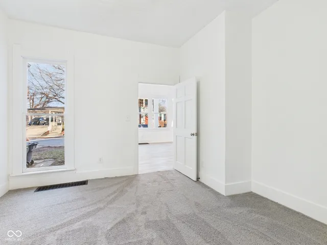 $157,900 | 507 West 9th Street, Anderson, IN 46016