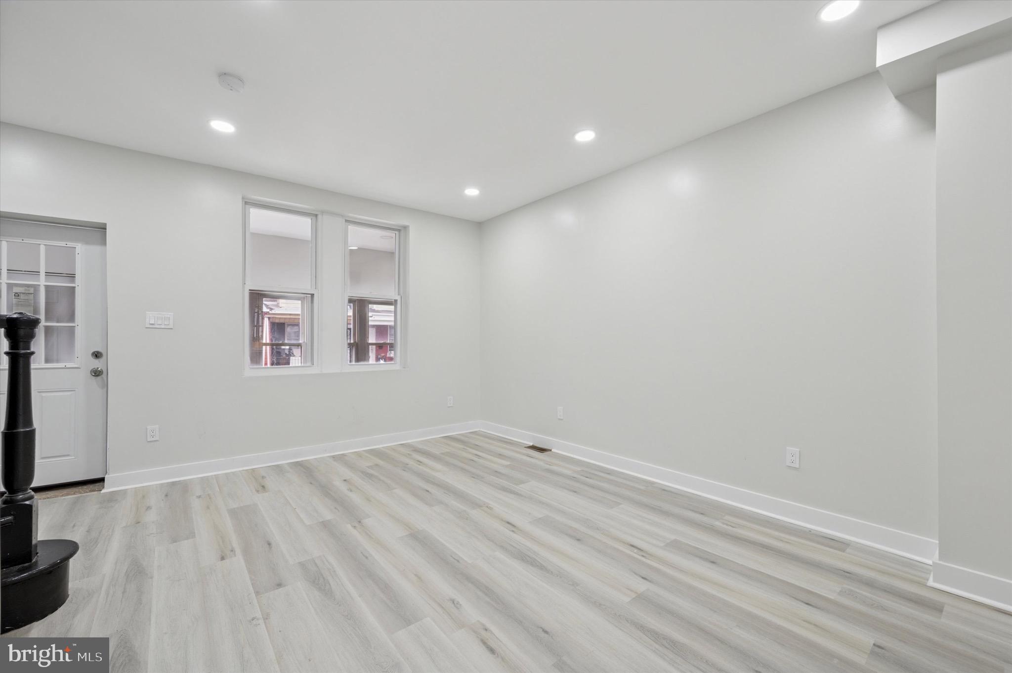 6055 Allman Street Philadelphia, PA 19142 - Photo 6 of 15