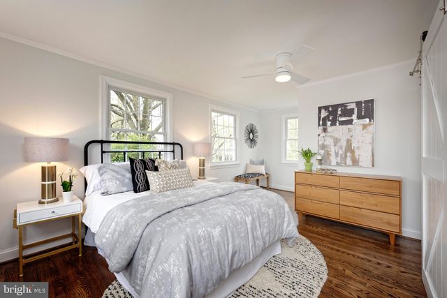 $1,200,000 | 902 Commonwealth Avenue, Alexandria, VA 22301