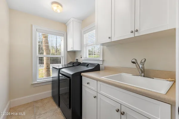 $1,185,000 | 191 H L Smith Road, Wilmington, NC 28411