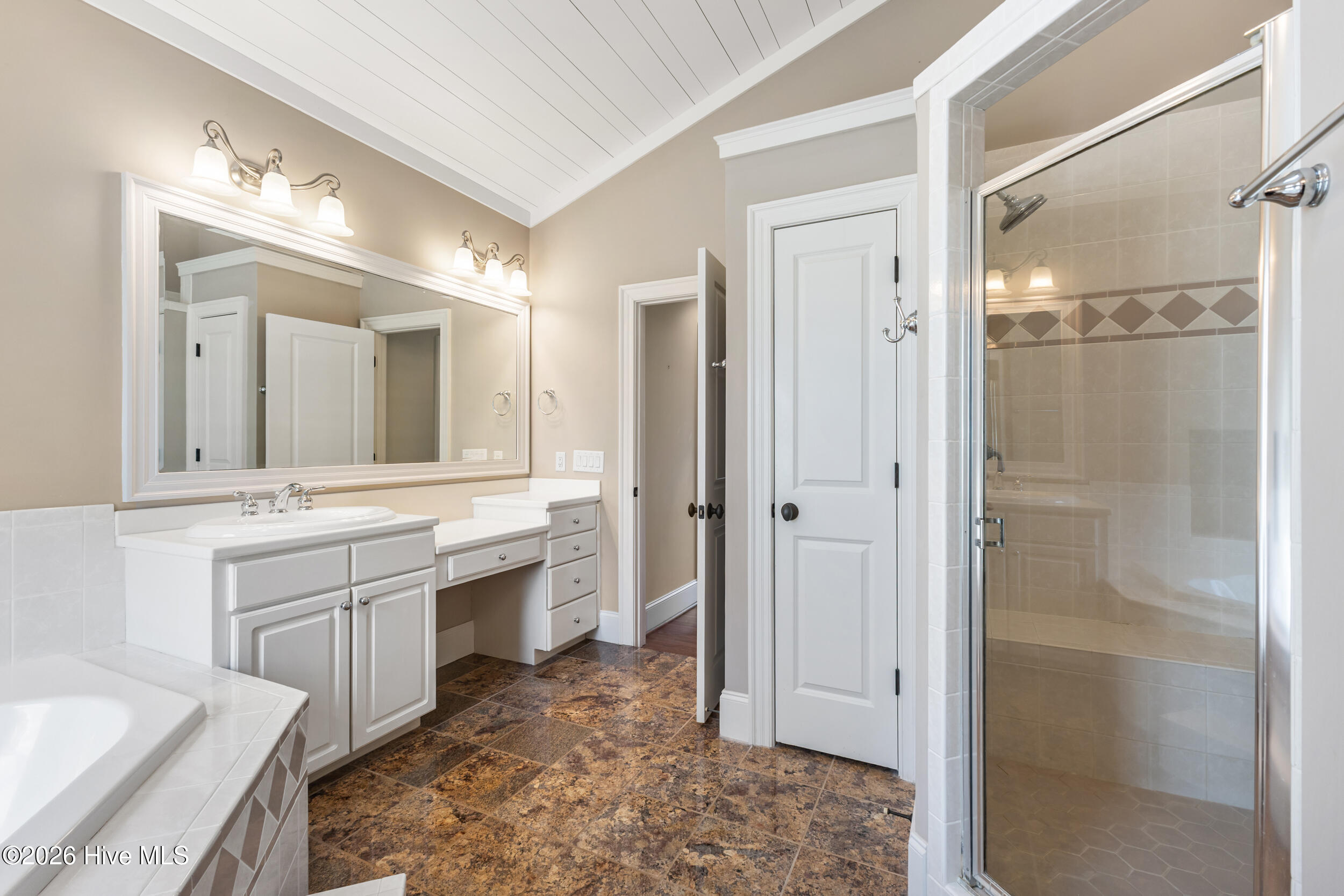 191 H L Smith Road Wilmington, NC 28411 - Photo 35 of 72 primary bathroom