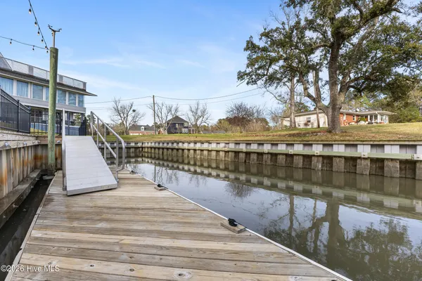 $1,185,000 | 191 H L Smith Road, Wilmington, NC 28411