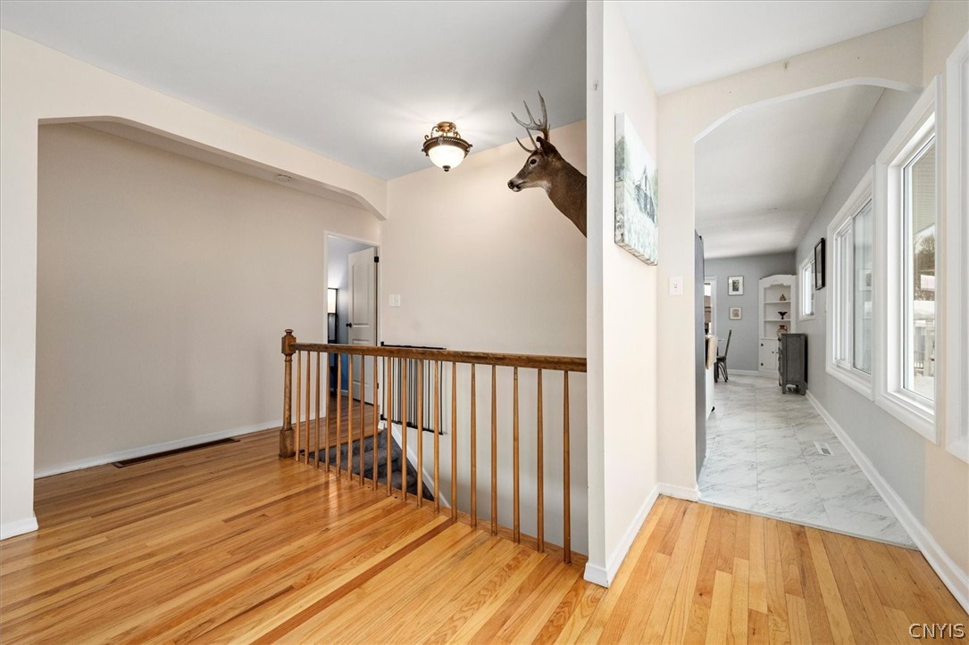 109 Barclay Road Camillus, NY 13031 - Photo 13 of 44