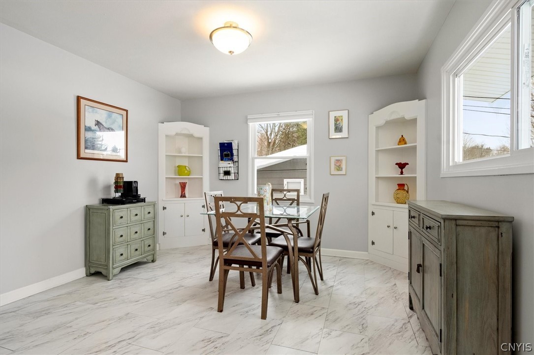 109 Barclay Road Camillus, NY 13031 - Photo 18 of 44