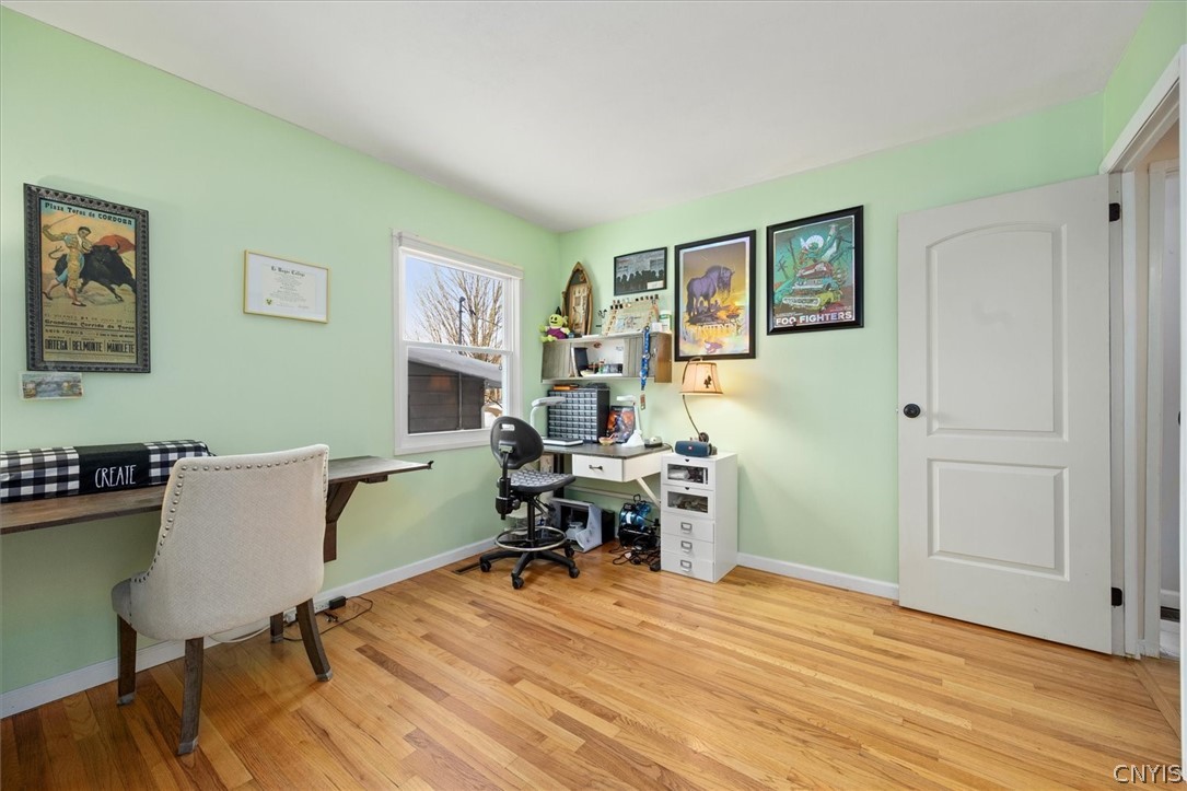 109 Barclay Road Camillus, NY 13031 - Photo 33 of 44