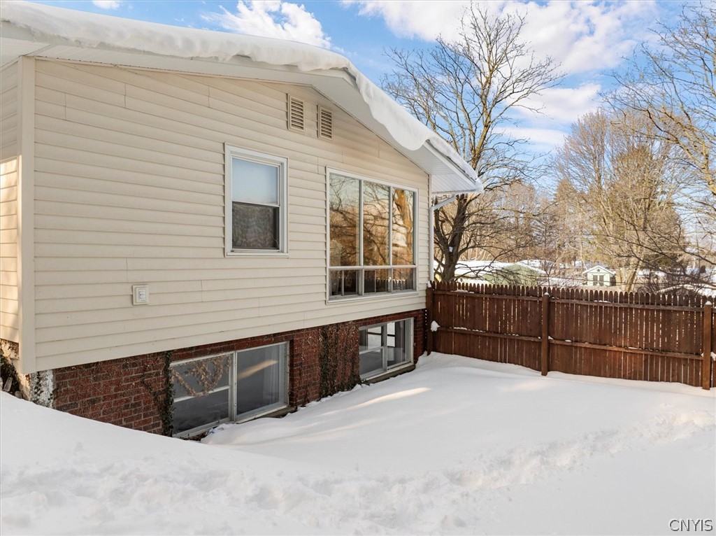 109 Barclay Road Camillus, NY 13031 - Photo 42 of 44