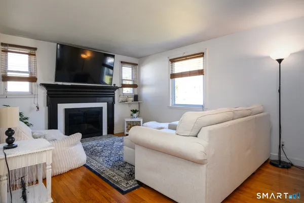 $345,000 | 33 Washington Street, Plainville, CT 06062