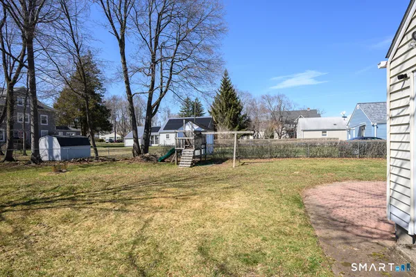 $345,000 | 33 Washington Street, Plainville, CT 06062