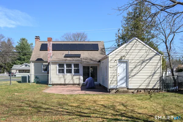 $345,000 | 33 Washington Street, Plainville, CT 06062