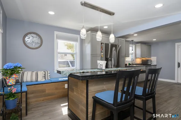 $345,000 | 33 Washington Street, Plainville, CT 06062