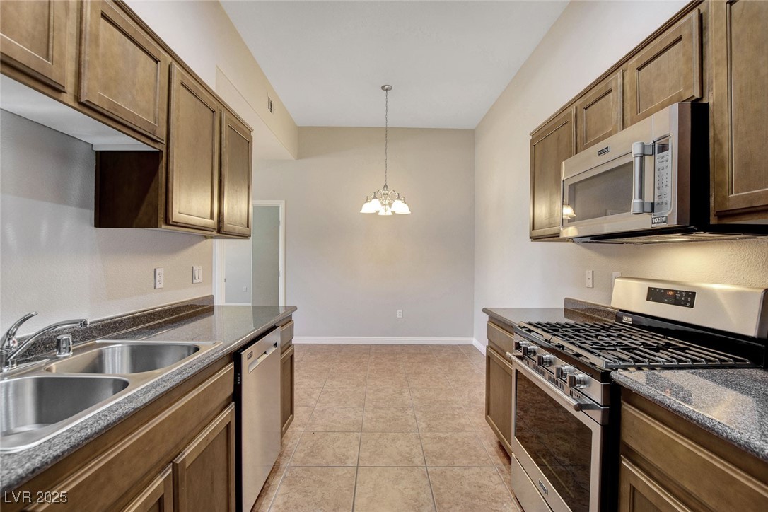 8805 Jeffreys Street, Unit 2028 Las Vegas, NV 89123 - Photo 17 of 35