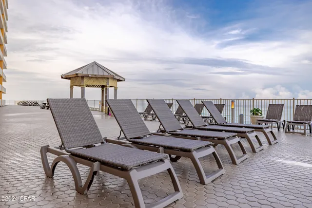 $1,019,000 | 5004 Thomas Drive, Unit 1512, Panama City Beach, FL 32408