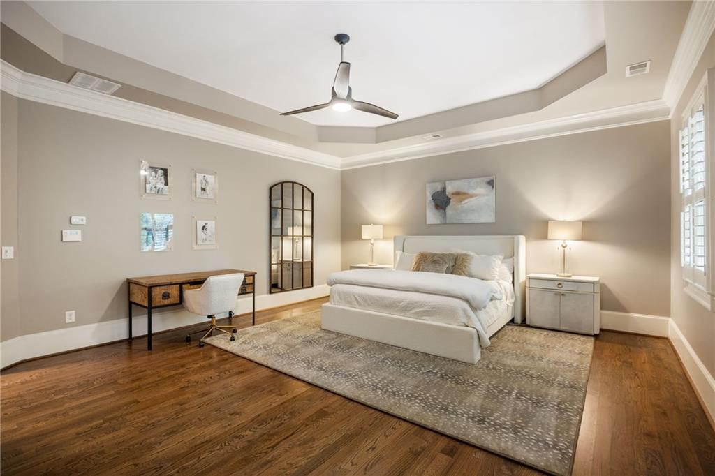 320 Valley Brook Way Atlanta, GA 30342 - Photo 15 of 38